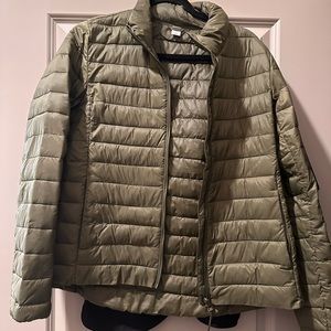 Old navy narrow channel puffer jacket